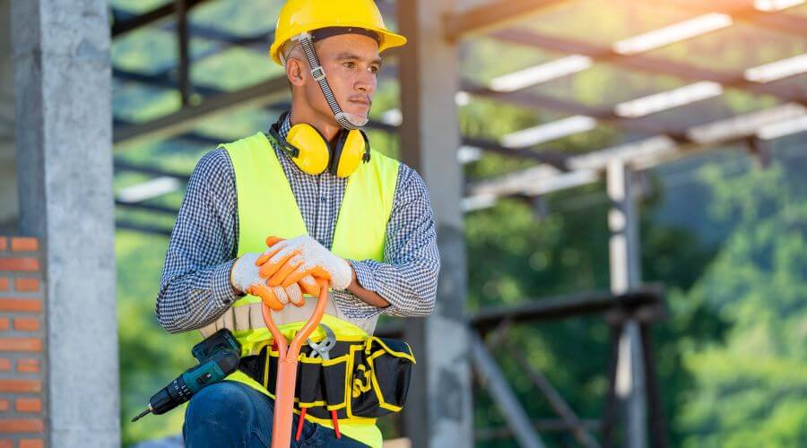 Professional gutter cleaning in Melrose, OH
